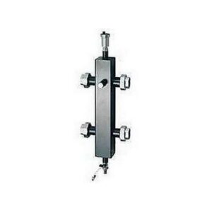 2160 112 SEPARATORE IDRAULICO 1' 1/2 CON BOCCHETTONI 1' 1/2'X 2'1/4 FAR